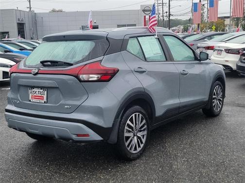 2023 Nissan Kicks SV