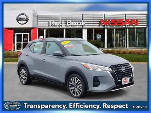 2023 Nissan Kicks SV