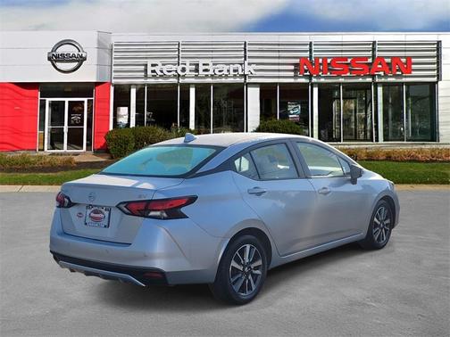2021 Nissan Versa 1.6 SV