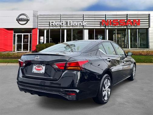 2025 Nissan Altima S