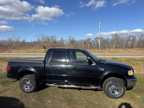 2003 Ford F-150 Lariat SuperCrew