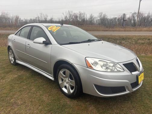 2010 Pontiac G6 Base