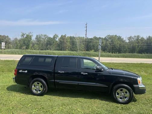 2005 Dodge Dakota SLT Quad Cab