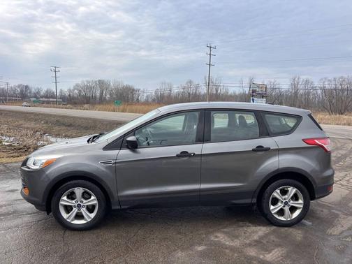 2014 Ford Escape S