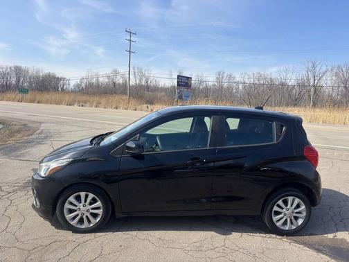 2017 Chevrolet Spark 1LT