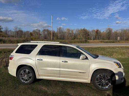 2012 GMC Acadia Denali