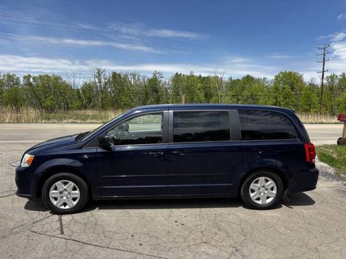 Blue 2012 Dodge Grand Caravan SE/AVP