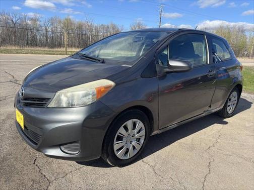 2012 Toyota Yaris L