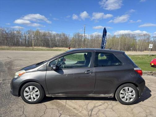 2012 Toyota Yaris L