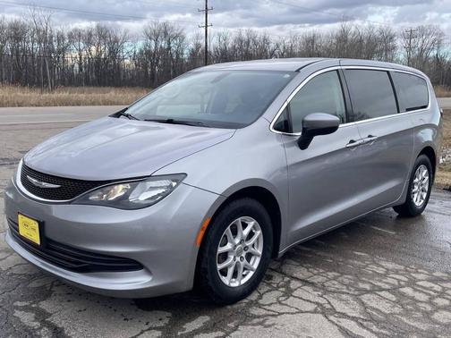 2017 Chrysler Pacifica Touring