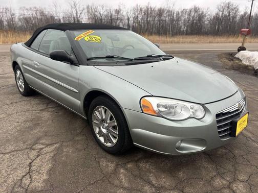 2004 Chrysler Sebring Base