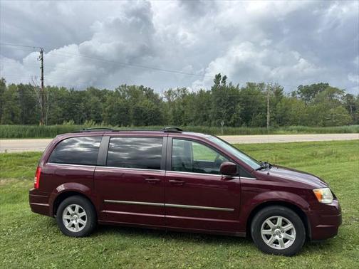2009 Chrysler Town & Country Touring