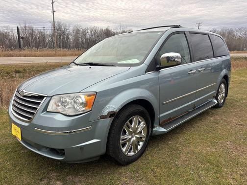 2008 Chrysler Town & Country Limited