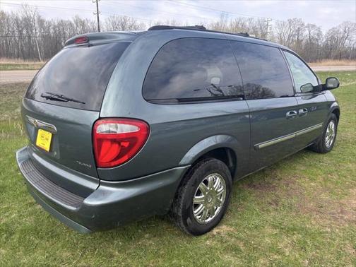2007 Chrysler Town & Country Touring