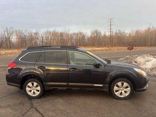 2012 Subaru Outback 2.5i Limited