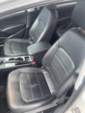 2013 Volkswagen Passat 2.5 SE