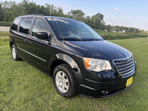 2010 Chrysler Town & Country Touring