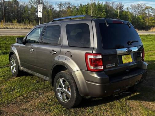 Blue 2009 Ford Escape XLT