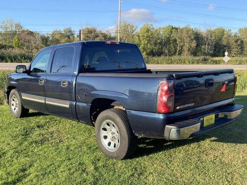 2007 Chevrolet Silverado 1500 LS Crew Cab