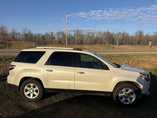 2015 GMC Acadia SLE-1