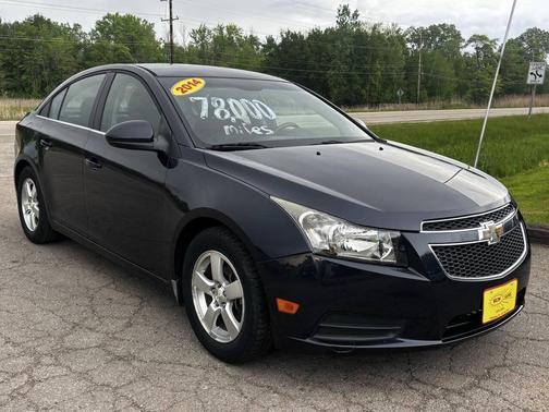 Blue 2014 Chevrolet Cruze 1LT