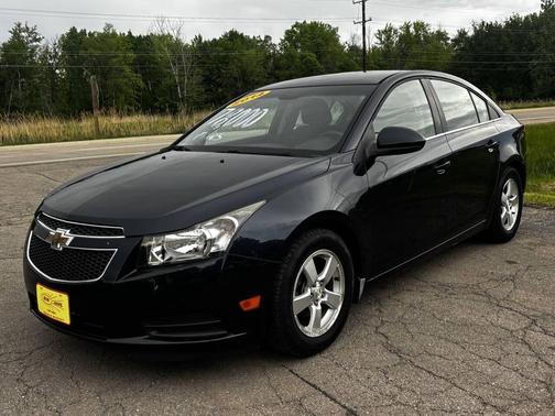 Blue 2014 Chevrolet Cruze 1LT