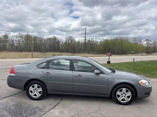 Silver 2008 Chevrolet Impala LS