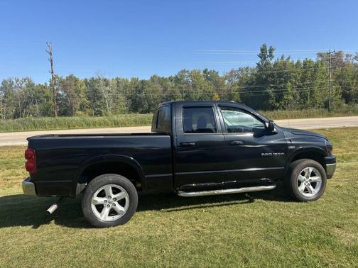 2007 Dodge Ram 1500 SLT Quad Cab