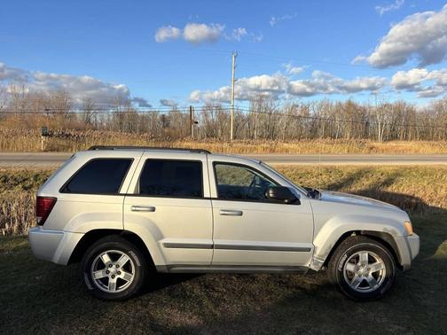 2007 Jeep Grand Cherokee Laredo
