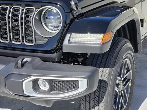 2025 Jeep Gladiator Sport S