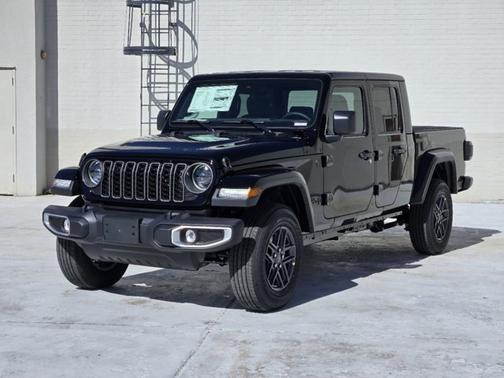 2025 Jeep Gladiator Sport S
