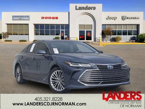 2022 Toyota Avalon Hybrid Limited