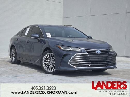 2022 Toyota Avalon Hybrid Limited