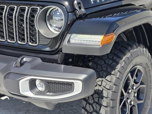 2025 Jeep Gladiator High Tide