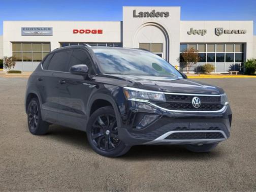 2023 Volkswagen Taos SE