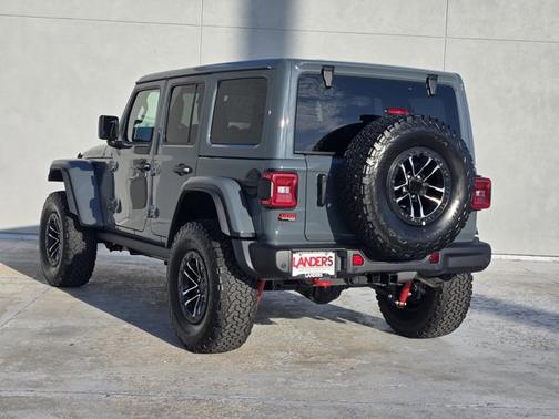 2025 Jeep Wrangler Rubicon X
