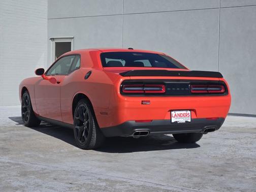 2020 Dodge Challenger SXT