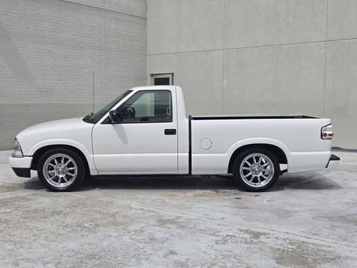 2003 Chevrolet S-10 LS