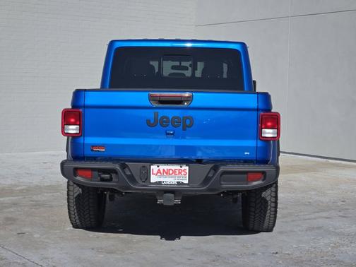 2025 Jeep Gladiator Nighthawk