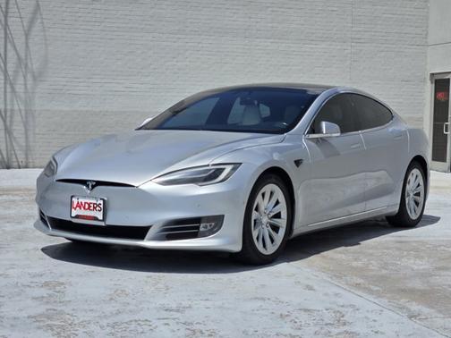 2017 Tesla Model S 75D