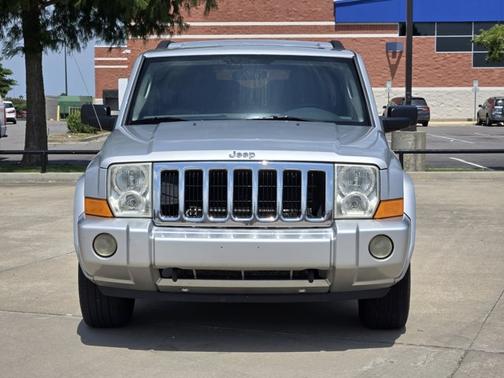 2007 Jeep Commander Sport
