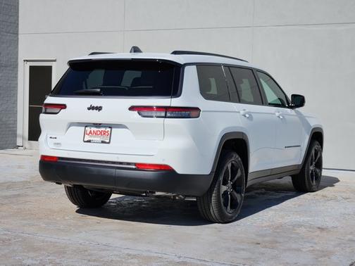 Bright White Clearcoat 2026 Jeep Grand Cherokee L Limited