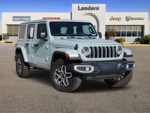 Earl Clearcoat 2024 Jeep Wrangler Sahara