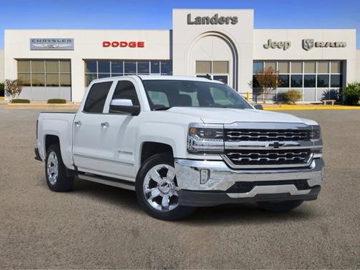 Summit White 2017 Chevrolet Silverado 1500 1LZ