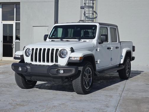 2021 Jeep Gladiator 80th Anniversary