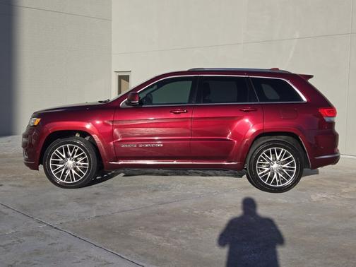 2017 Jeep Grand Cherokee Summit