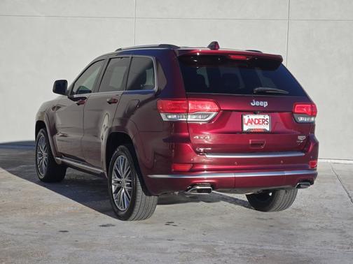 2017 Jeep Grand Cherokee Summit
