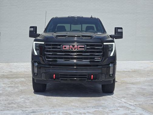 2024 GMC Sierra 2500 AT4