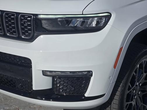 2025 Jeep Grand Cherokee L Summit Reserve