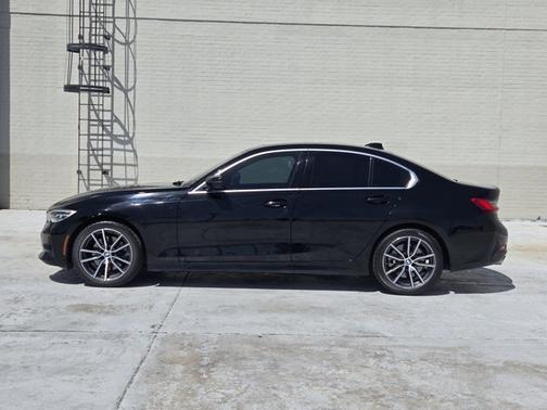 2020 BMW 330 i